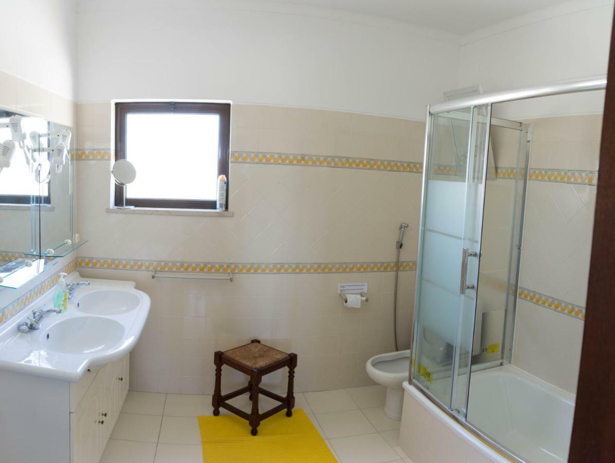 הוילה Quelfes Quinta Toca Do Mocho מראה חיצוני תמונה