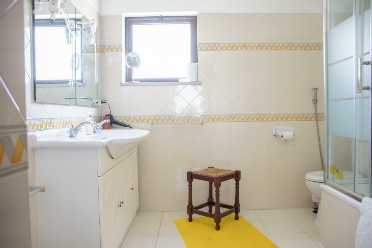 הוילה Quelfes Quinta Toca Do Mocho מראה חיצוני תמונה